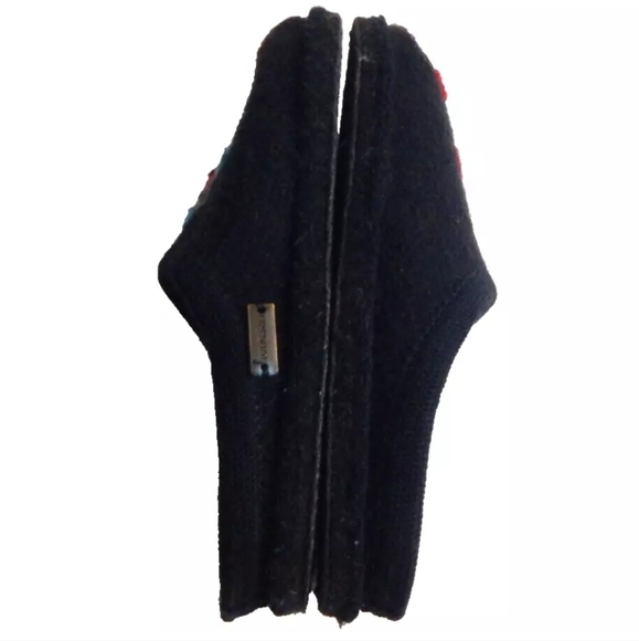 Haflinger Wool Slippers Jack the Dog - Picture 3 of 5